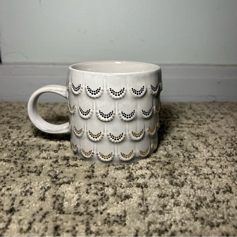 Starbucks 2016 Anniversary Collection Lavender & Gold Mermaid Scales 10fl oz Mug